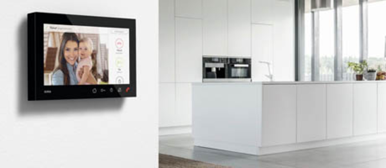 Gira Wohnungsstation bei Elektro Laube GmbH in Ranstadt